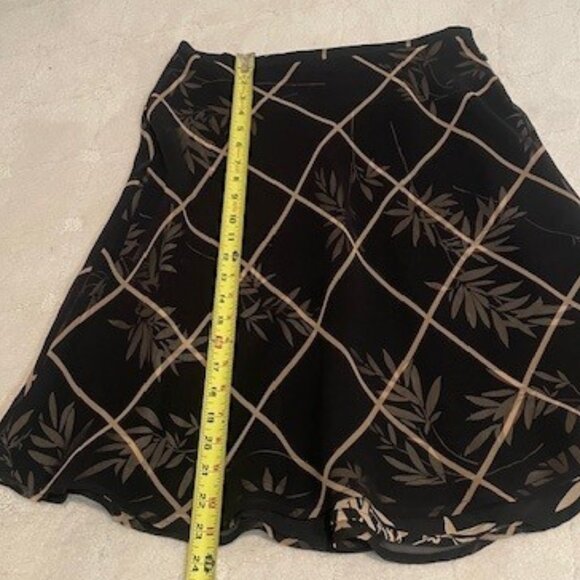 Ann Taylor Black & Tan Flowy Skirt – Sz 10 - Picture 8 of 11